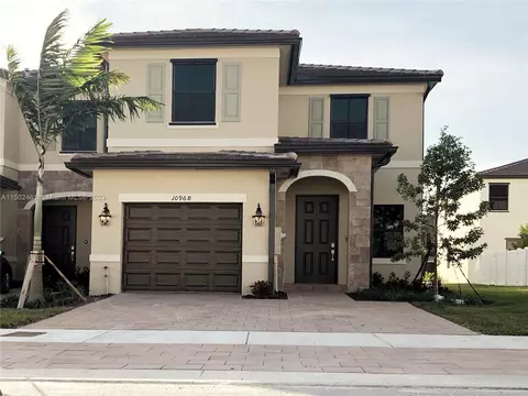 10968 W 33 Ln #10968, Hialeah, FL 33018