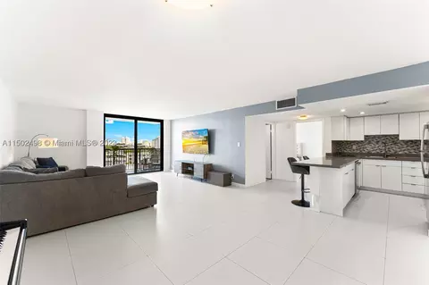 1800 Collins Ave #12B, Miami Beach, FL 33139