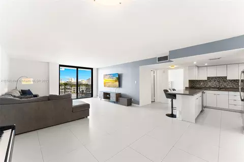 1800 Collins Ave #12B, Miami Beach, FL 33139