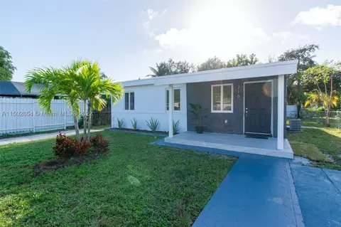 716 Burlington St, Opa Locka, FL 33054