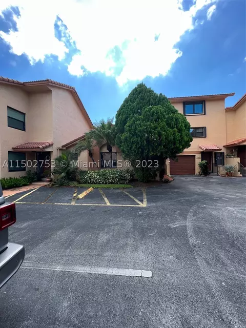 Undisclosed, Pembroke Pines, FL 33025