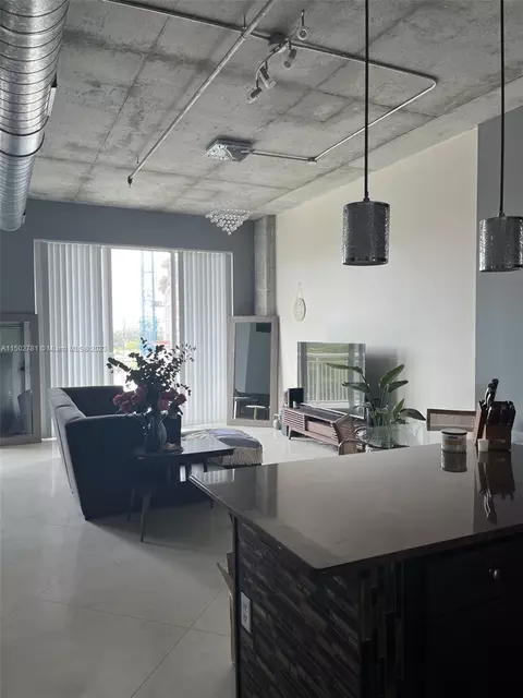 2001 Biscayne Blvd #3506, Miami, FL 33137
