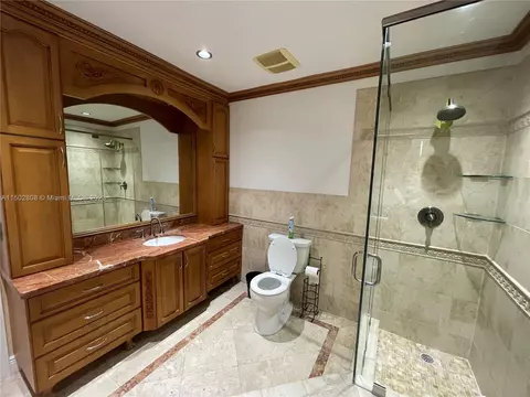 551 E 60th St, Hialeah, FL 33013 photo 29