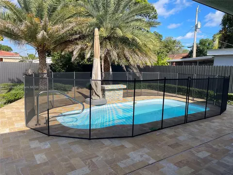 551 E 60th St, Hialeah, FL 33013 photo 44