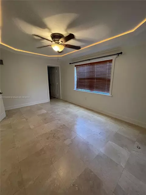 551 E 60th St, Hialeah, FL 33013 photo 26