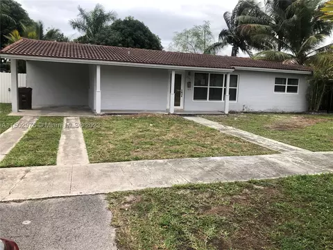 7435 W 14th Ct, Hialeah, FL 33014 photo 1
