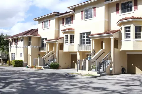 8930 NE 8th Ave #905, Miami, FL 33138