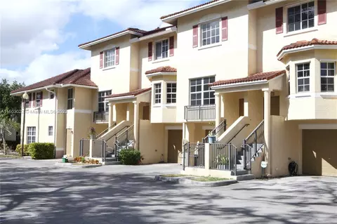 8930 NE 8th Ave #905, Miami, FL 33138