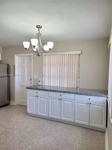 660 W 16th St, Hialeah, FL 33010 photo 18