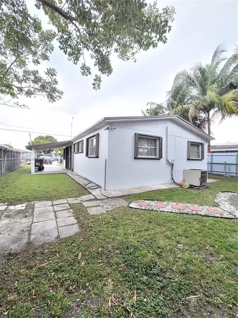 660 W 16th St, Hialeah, FL 33010 photo 27