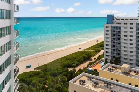 7135 Collins Ave #1722, Miami Beach, FL 33141