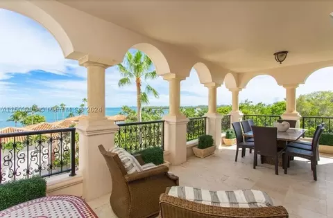 19145 Fisher Island Dr #19145, Miami Beach, FL 33109