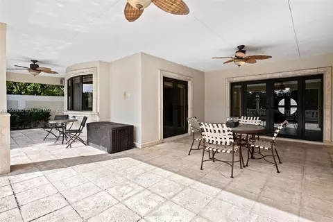 556 W 45th Pl, Hialeah, FL 33012 photo 33