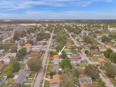 1979 NW 152nd Ter, Miami Gardens, FL 33054 photo 17