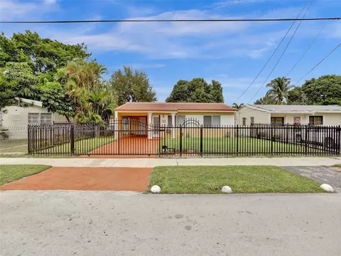 1979 NW 152nd Ter, Miami Gardens, FL 33054 photo 2