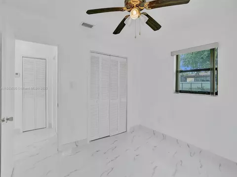 1979 NW 152nd Ter, Miami Gardens, FL 33054 photo 9