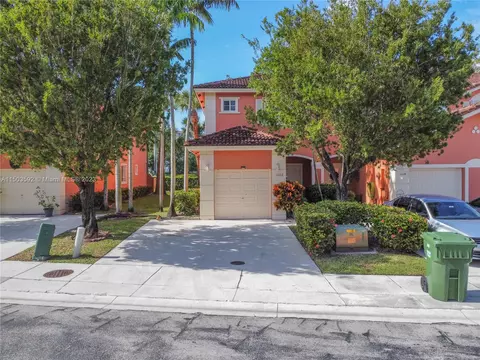 1002 NW 100th Ave #0, Pembroke Pines, FL 33024