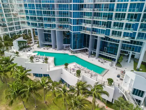 17001 Collins Ave #2007, Sunny Isles Beach, FL 33160