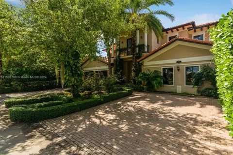 7994 SW 194th St, Cutler Bay, FL 33157