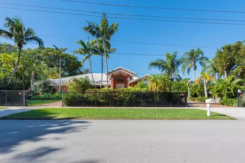 18030 SW 82nd Ave, Palmetto Bay, FL 33157