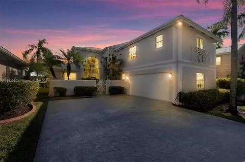 1231 E Wilshire Cir E, Pembroke Pines, FL 33027