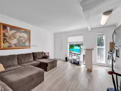 3245 Virginia St #15, Miami, FL 33133