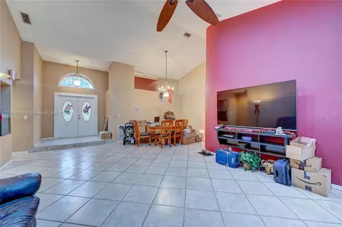 7120 NW 44th Ln, Coconut Creek, FL 33073