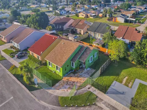 3051 NW 207th Ter, Miami Gardens, FL 33056