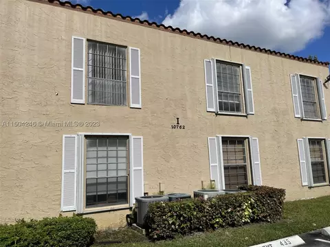 10762 N Kendall Dr #I19, Miami, FL 33176