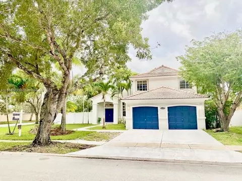 16110 SW 6th St, Pembroke Pines, FL 33027