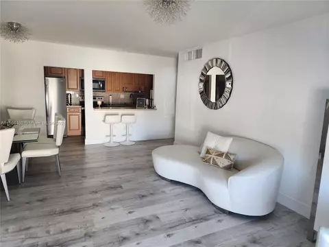4130 NW 79th Ave #2E, Doral, FL 33166