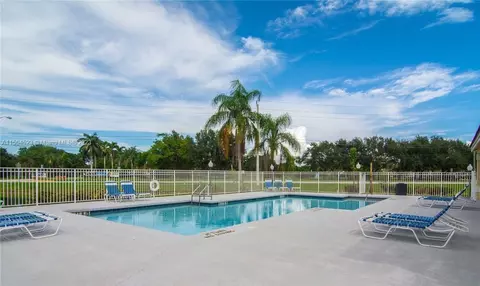 12980 Vista Isles Dr #326, Sunrise, FL 33325