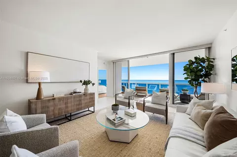 4775 Collins Ave #1602, Miami Beach, FL 33140