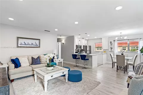 6 Vista Palm Ln #206, Vero Beach, FL 32962