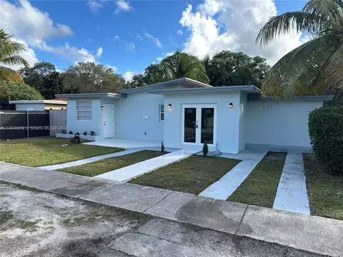 70 NW 128th St, North Miami, FL 33168