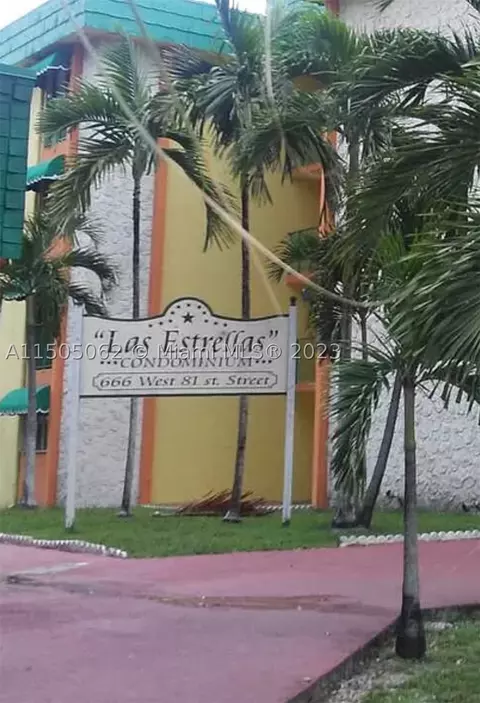 666 W 81st St #311, Hialeah, FL 33014