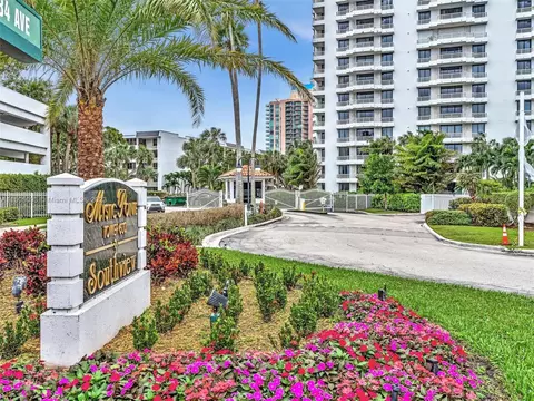 3350 NE 192nd St #5F-B, Aventura, FL 33180