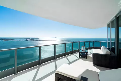 1331 Brickell Bay Dr #3511, Miami, FL 33131