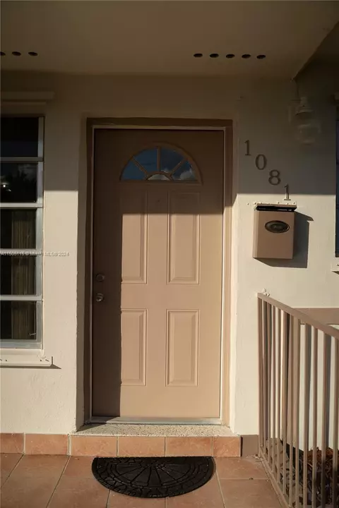 Undisclosed, Hialeah, FL 33012 photo 5