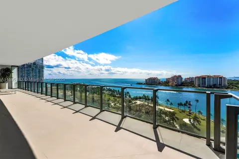 800 S Pointe Dr #1104, Miami Beach, FL 33139