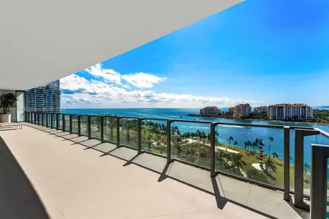800 S Pointe Dr #1104, Miami Beach, FL 33139