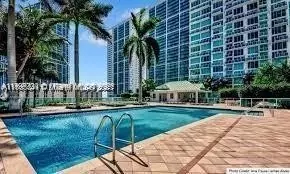 31 SE 5th St Unit Apt Cu 302, Miami, FL 33131