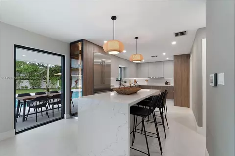 17701 SW 87th Ave, Palmetto Bay, FL 33157