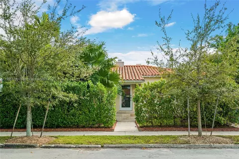 2610 SW 21st Ter, Miami, FL 33145