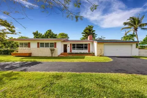 6020 SW 72nd Ave, Miami, FL 33143