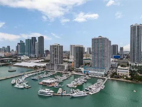1717 N Bayshore Dr #A-2445, Miami, FL 33132