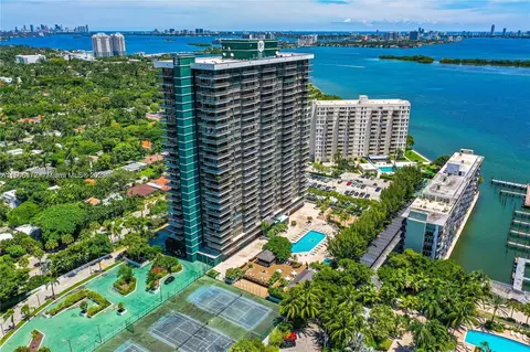 780 NE 69th St #2002, Miami, FL 33138