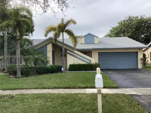 4235 NW 98th Way, Sunrise, FL 33351