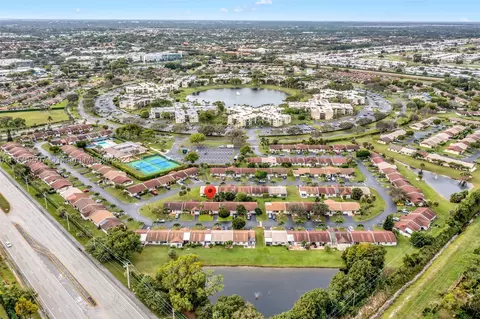 15619 Bottlebrush Cir, Delray Beach, FL 33484