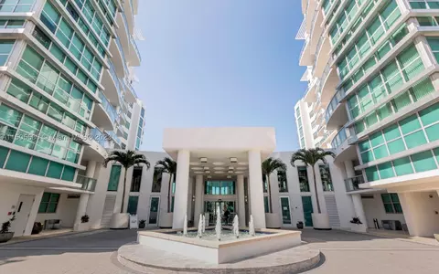 3131 NE 188th St #2-1005, Aventura, FL 33180